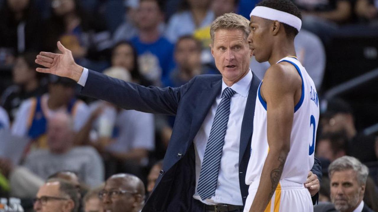 Warriors Recall McCaw, Jones After D-League Win